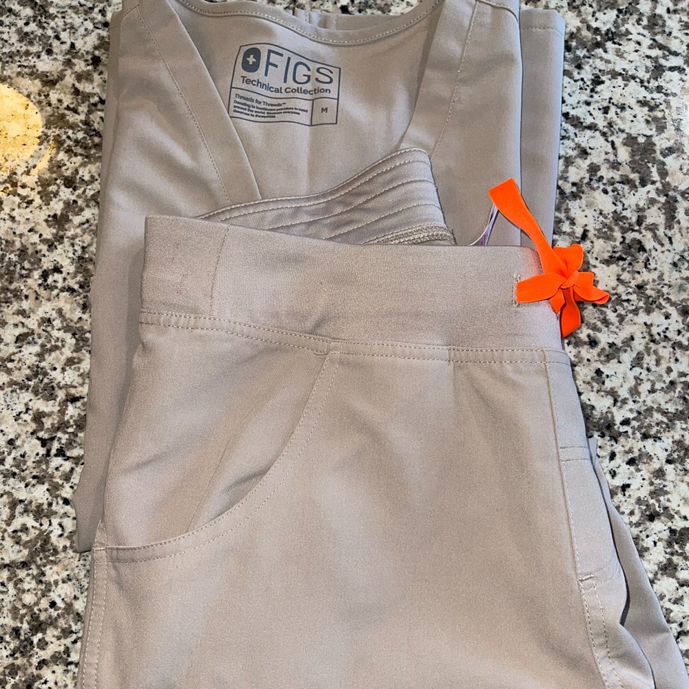 Boulder Figs Set - image 1